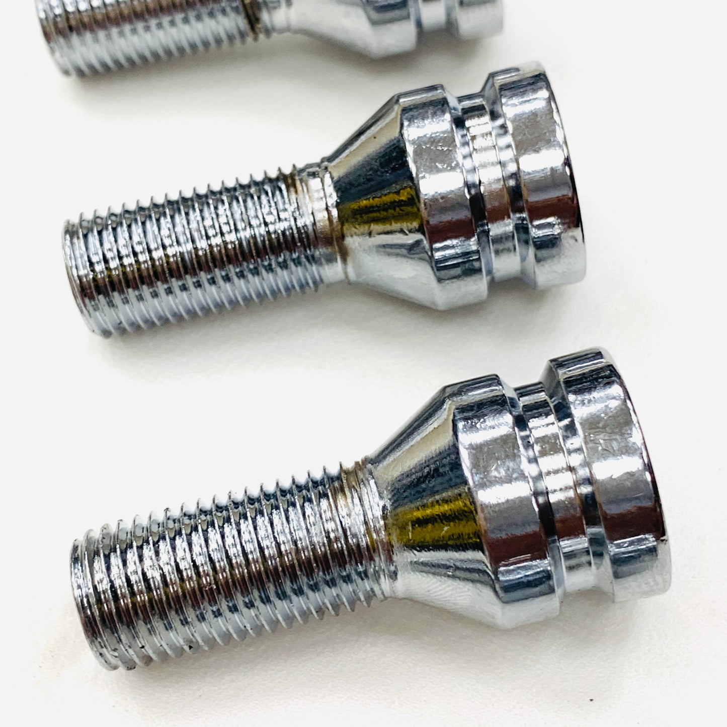 VW Caddy Locking Wheel Nut Set Premium Quality M14X1.5 2004 Onwards