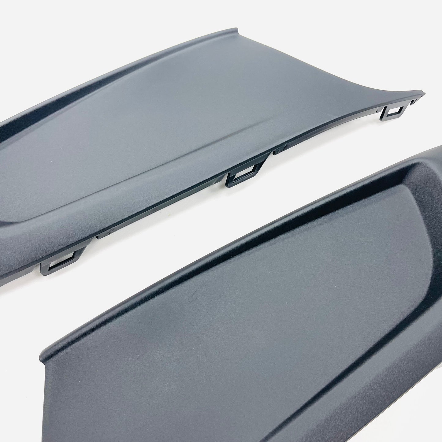 Caddy MK3 bumper inserts matte black (Textured)