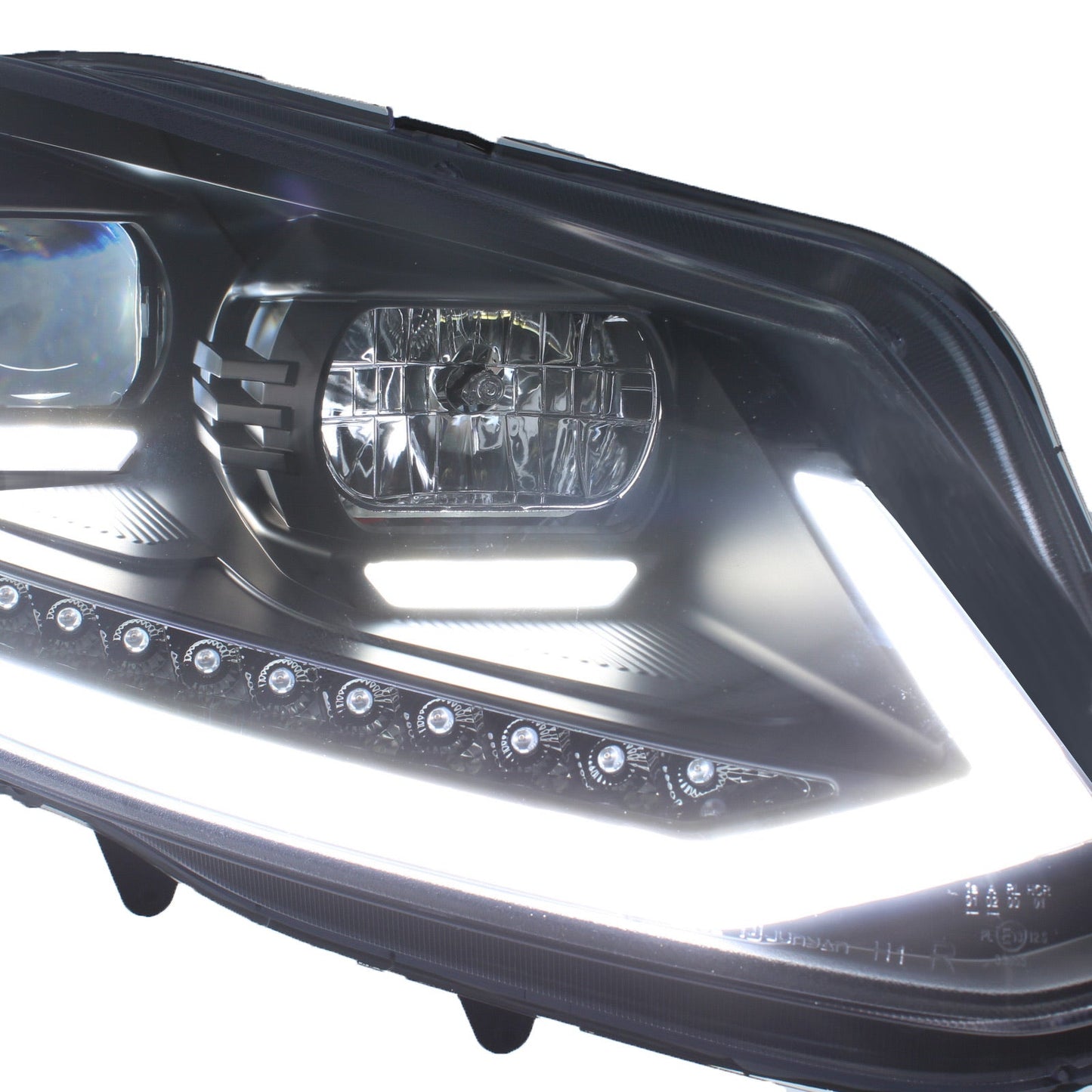 VW Caddy MK3 DRL headlights with dynamic indicators 10-15 (Includes LED dipped & main beam bulbs)