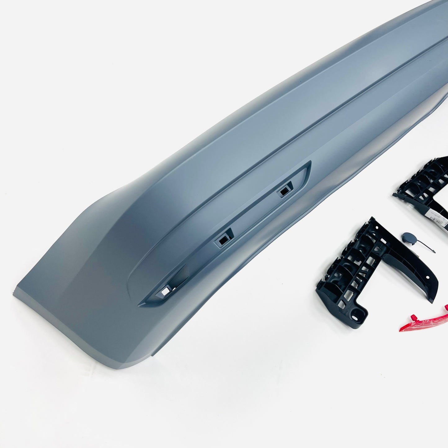 Caddy MK4 primed rear bumper (to fit MK3 includes genuine VW brackets & reflectors)