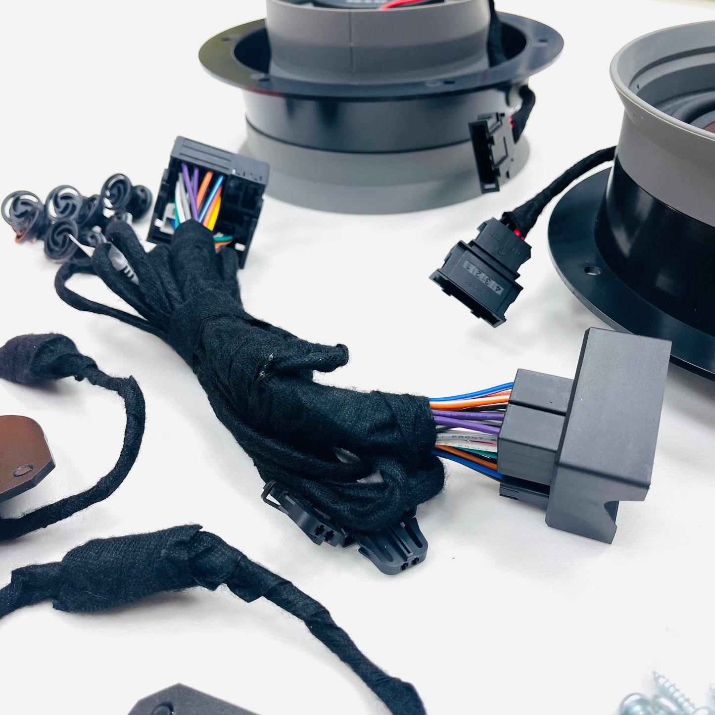 Caddy MK3 Feelart plug and play speaker kit